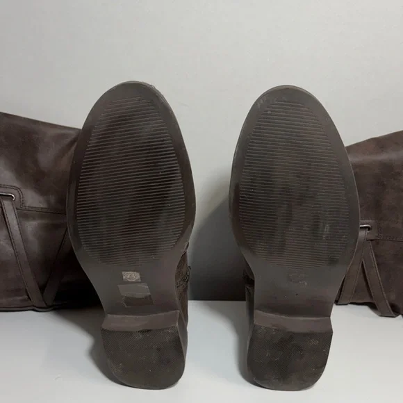 Brown Knee-High Women's Boots - Picture 6 of 6